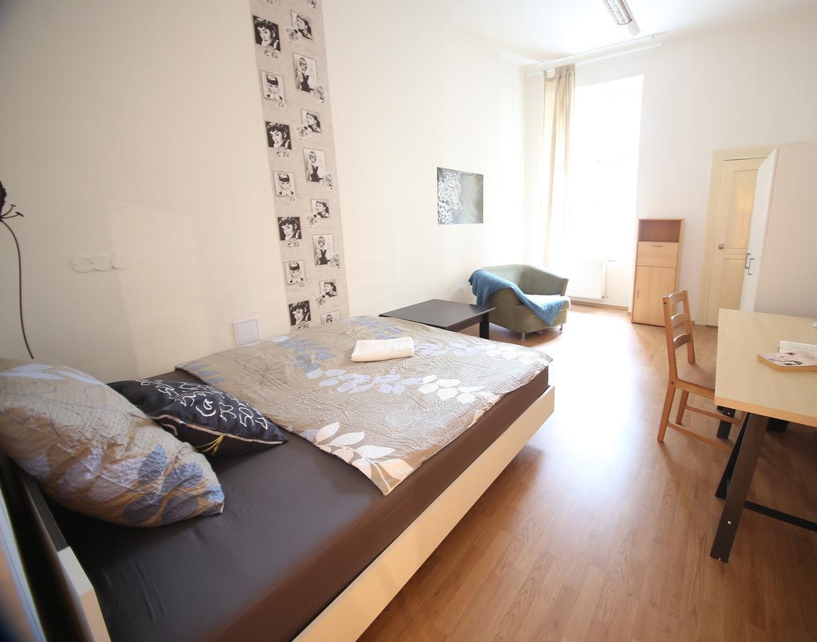 Vltava Apartments Prague 7 Ngoại thất bức ảnh